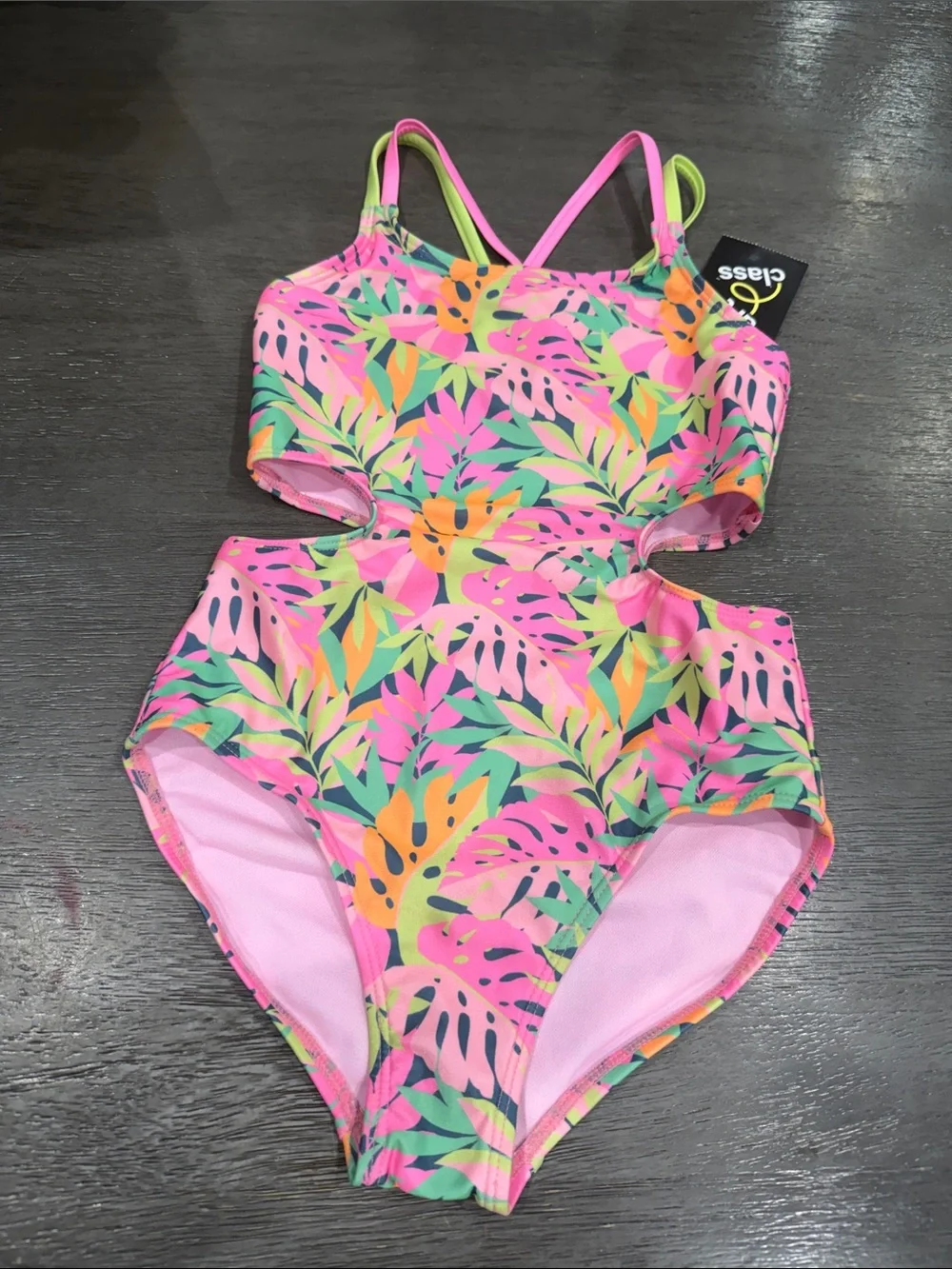 art class vibrant tropical